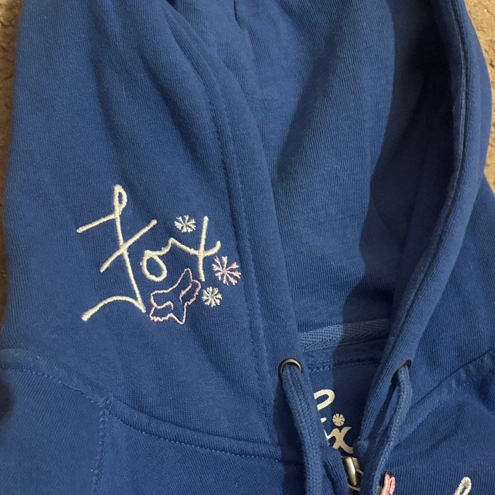 Fox Riders Co Blue Jacket with Floral Design - Picture 2 of 8